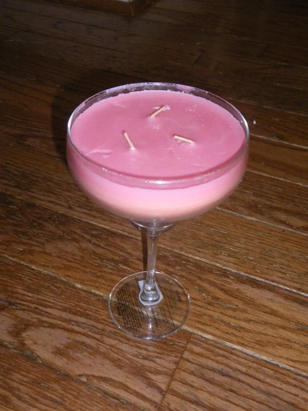 Bath & Body Works Fun “Frozen Daiquiri” Tall Glass Pink Candle